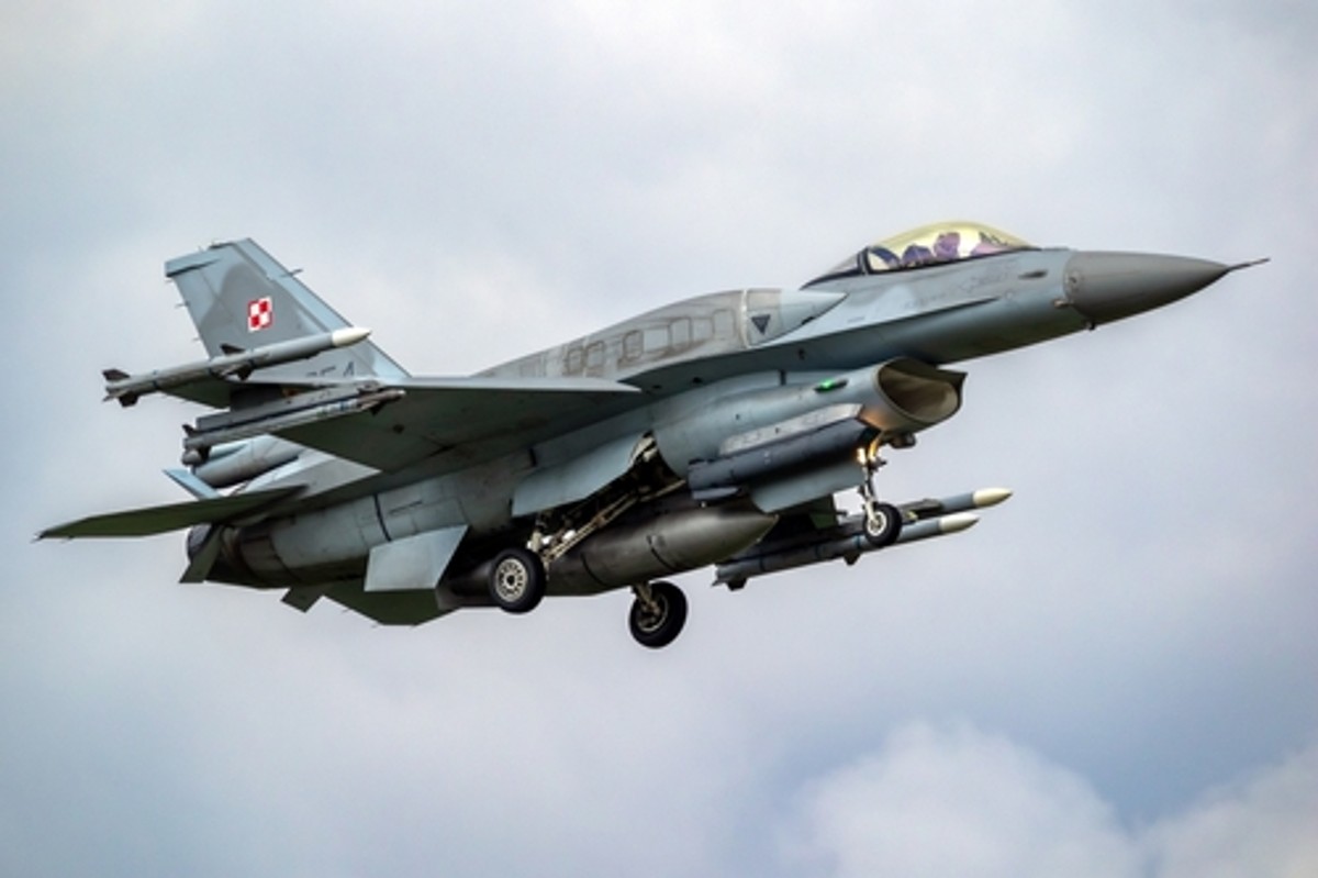 Polska, myśliwiec, F-16