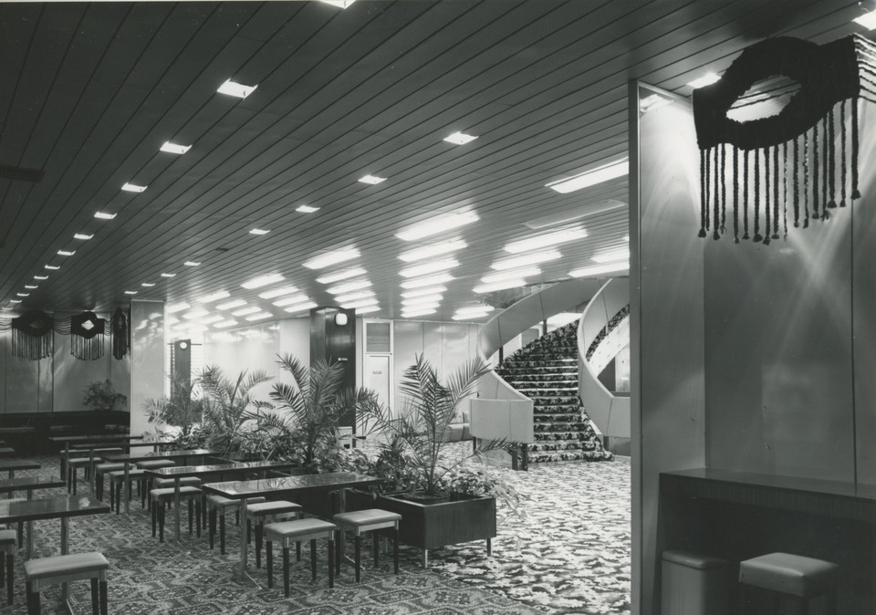 Wnętrze budynku DOLMEDU (1977)