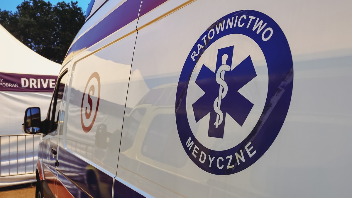 Za niezgodny z ustawą zasadniczą został uznany również dodany w Sejmie w drodze poprawek zgłoszonych podczas II czytania, art. 216 ustawy o zawodzie ratownika