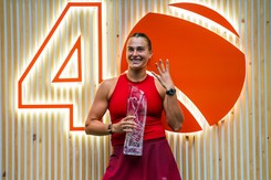 Aryna Sabalenka jakiej jeszcze nie widzieliście. Tańczy i pozuje w samym bikini