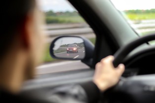 Koszty podróży samochodem znowu wzrosną. Sejm uchwalił już przepisy