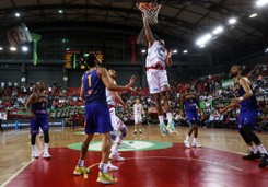 Dwa mecze i dwie porażki Stali Ostrów w Lidze Mistrzów FIBA