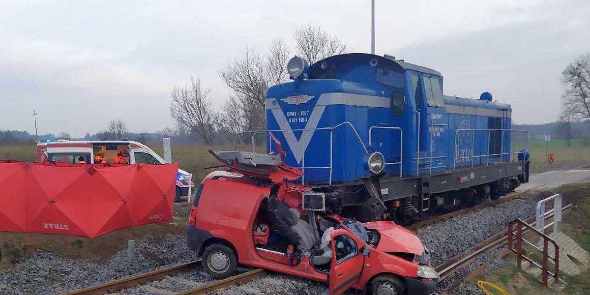 Tragedia na przejeździe kolejowym w Drygałach