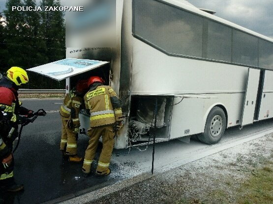 Kierowca autobusu nie zauważył pożaru