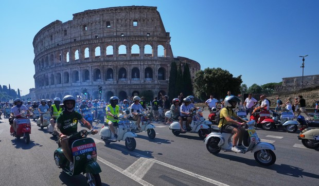 Vespa, Rim
