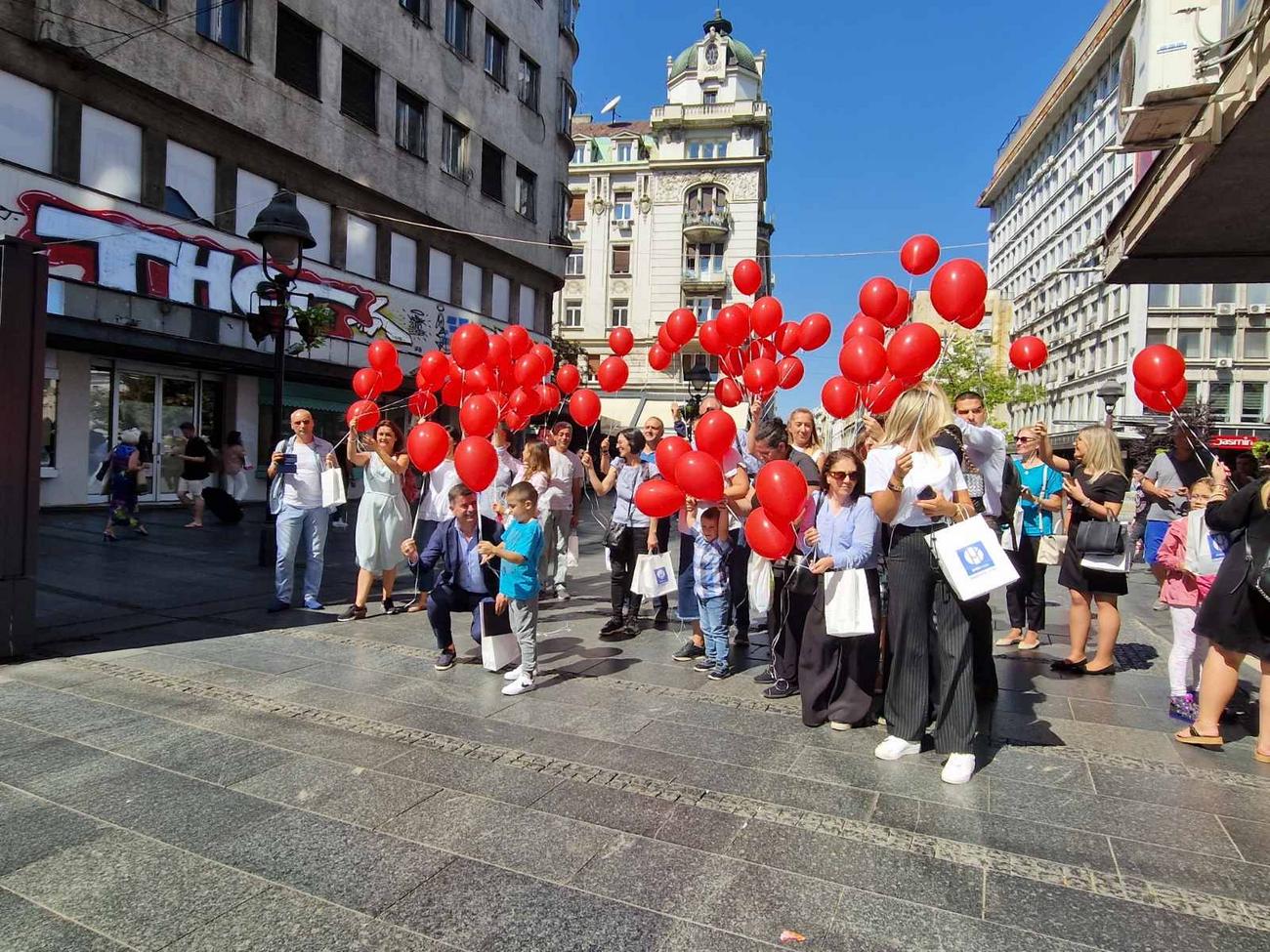 BOLEST KOJA SVAKI DAN UZME JEDAN POKRET Više Od 200 Dečaka Boluje Od ...