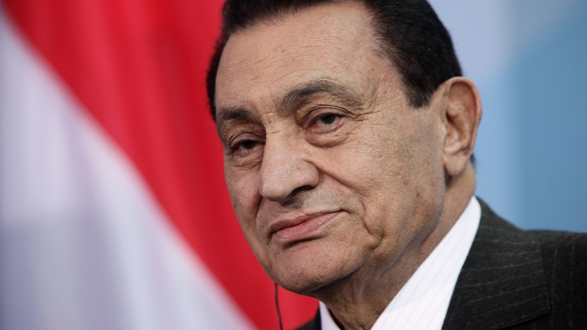 Hosni Mubarak wychodzi na wolność. Egipski sąd wydał nakazał uwolnienia byłego prezydenta w sprawie dotyczącej korupcji.