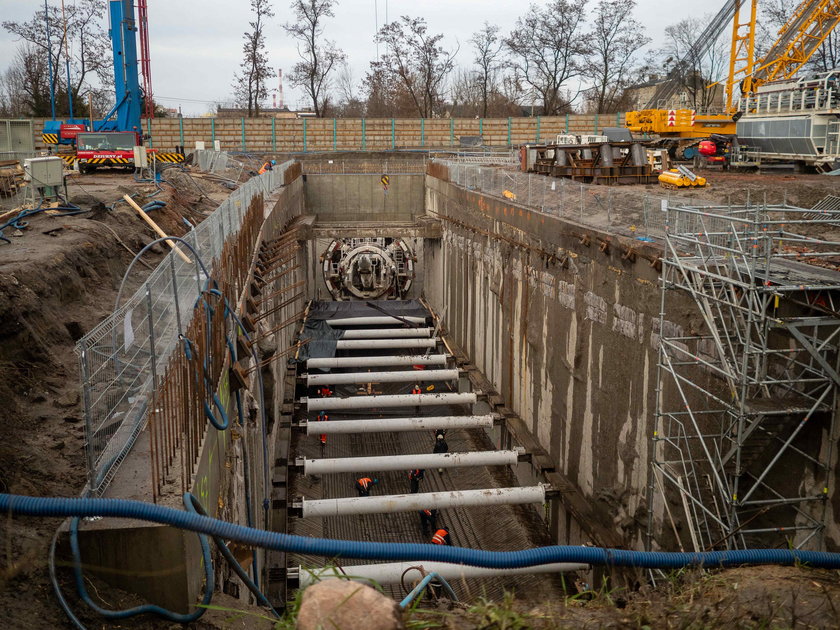 Katarzyna drąży tunel pod Łodzią.