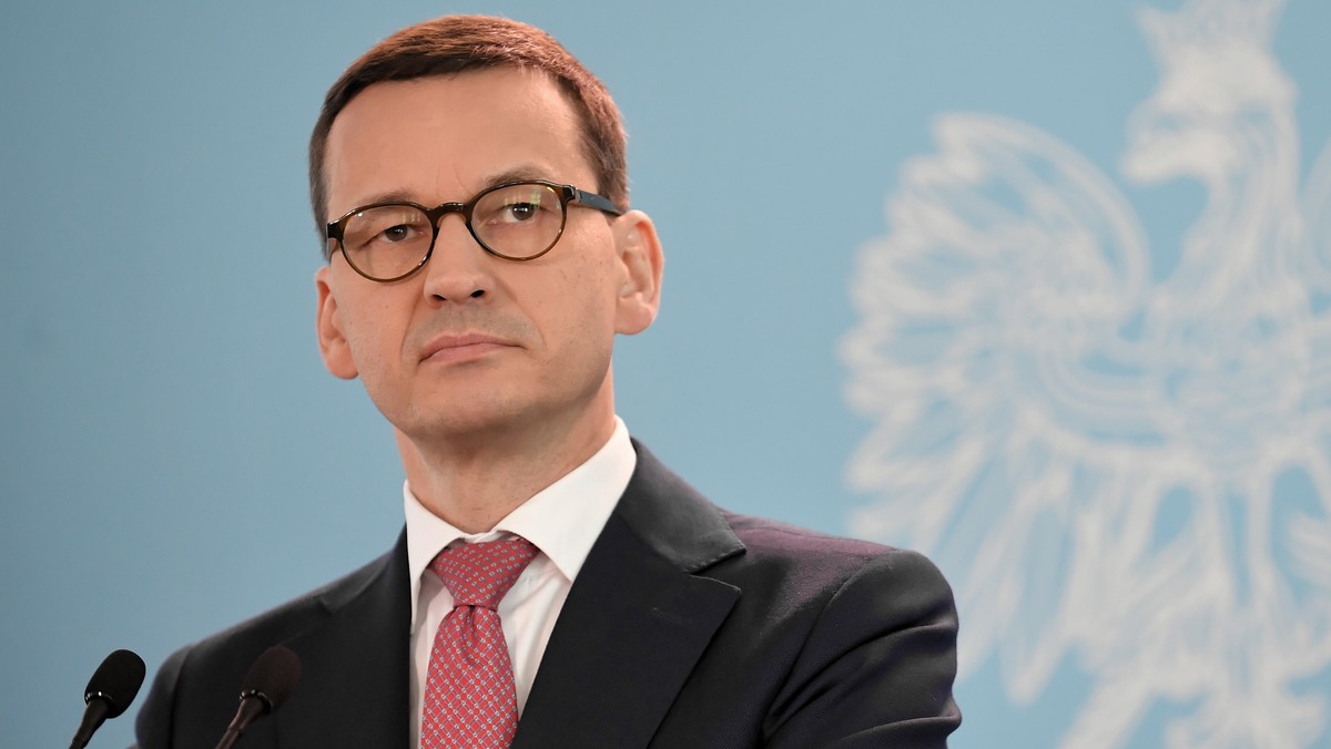 Osiem czy dziewięć krajów ma podobne propozycje ze strony Komisji Europejskiej. Na pewno się na nie nie zgodzimy - powiedział dziś premier Mateusz Morawiecki pytany o doniesienia ws. podziału środków na politykę spójności w projektowanym budżecie UE.