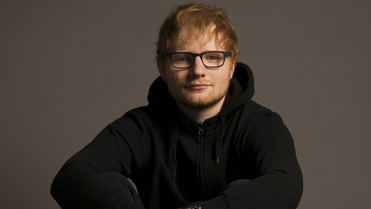 Ed Sheeran po rocznej przerwie zaprezentował nowy materiał. Zaledwie kilka dni temu, 6 stycznia, Brytyjczyk wydał dwa single: "Shape of You" i "Castle on the Hill". Już dzień później obydwie pobiły w Polsce rekord utworów najczęściej odtwarzanych w ciągu jednego dnia w serwisie Spotify!