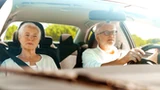 Seniorzy stracą prawo jazdy w 2025? Klamka zapadła. Nowe zasady