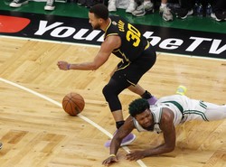 Liga NBA. 43 punkty Curry'ego. Warriors odrobili straty w finale