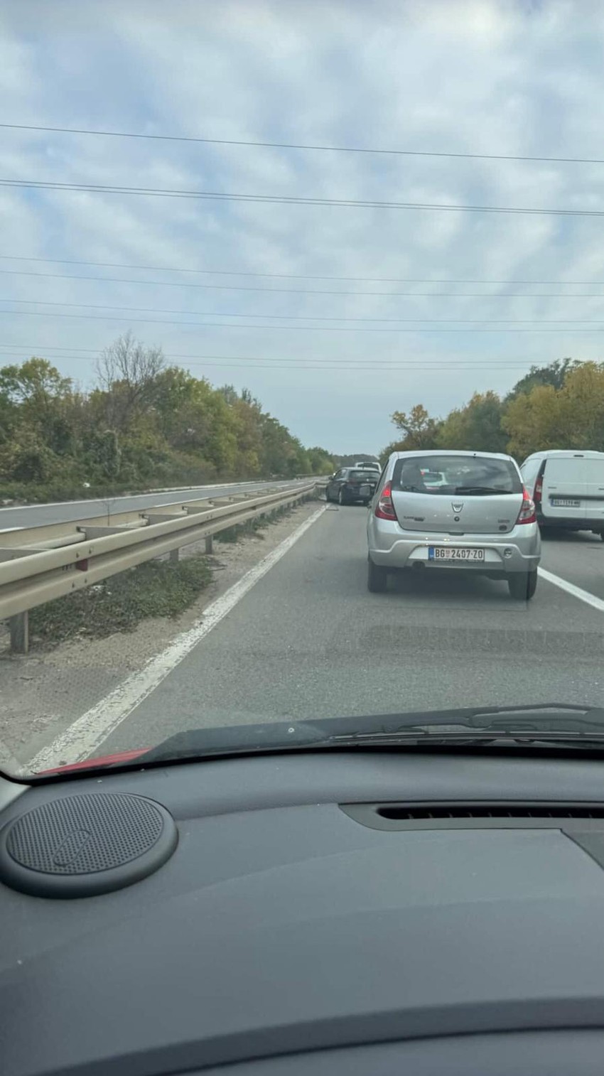 Zbog sudara stvaraju se gužve