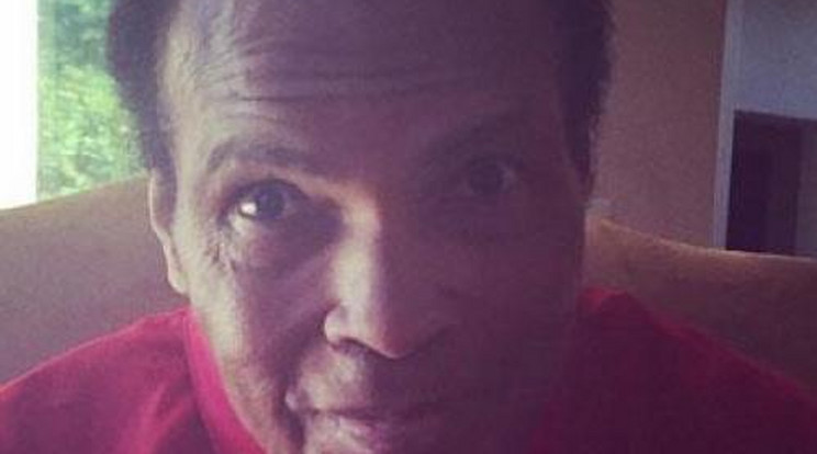 Muhammad Ali selfievel üzent