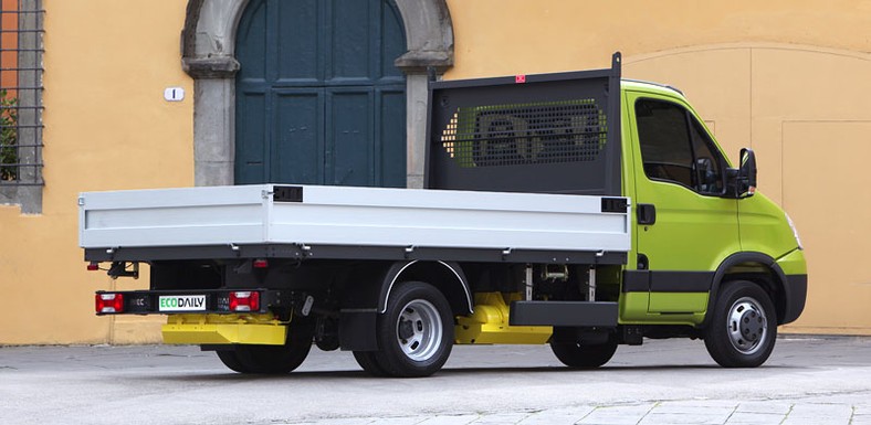 Iveco EcoDaily: włoskie dostawczaki na gaz i elektryczność