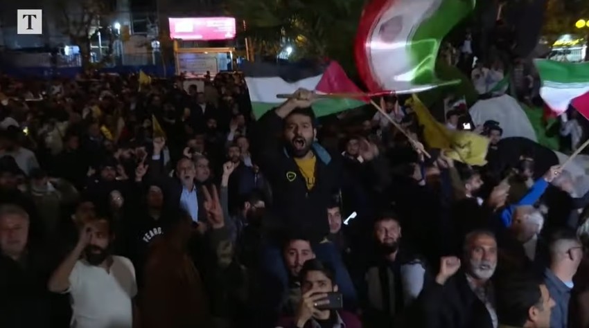 Palestinci u Gazi slave napad Irana na Izrael