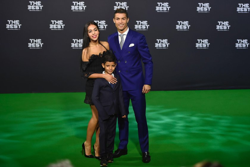 Ronaldo jechał z dziewczyną... poczuł potworny ból