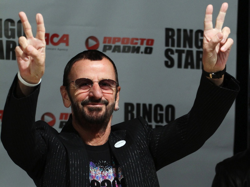 Ringo Starr "wyceniony" został na blisko 300 milionów dolarów. Na wynik w głównej mierze wpływają tantiemy z piosenek nagranych z The Beatles, ale solowa działalność muzyka również przyczyniła się do pomnożenia kapitału. Jego szesnasta solowa płyta "Ringo 2012" ukazała się w styczniu tego roku