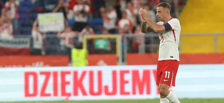 Polacy szczęśliwie wygrali z Mołdawią. Lewandowski przyleciał pożegnać Grosickiego