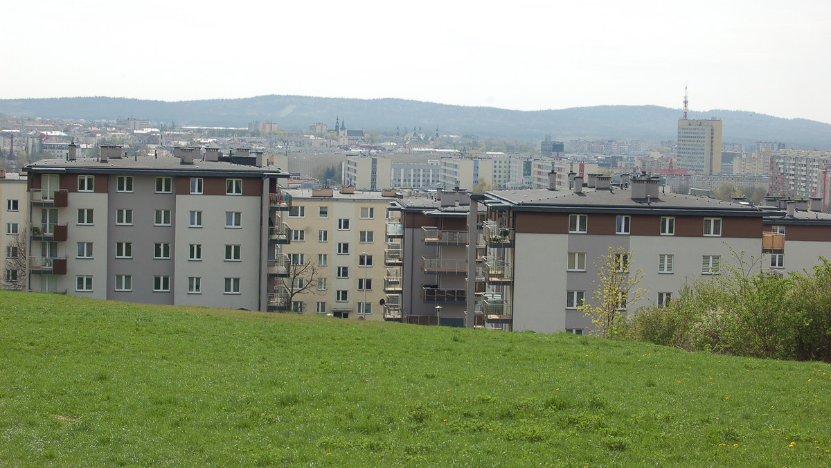 Dla jednych Kielce zmieniają się dynamicznie, dla innych zmiany w architekturze i zagospodarowaniu idą w złą stronę. Mieszkańcy mają teraz szansę ocenić dotychczasowe zmiany. Okazją do tego jest ogólnopolski plebiscyt. Swoją ocenę można oddać w internecie.