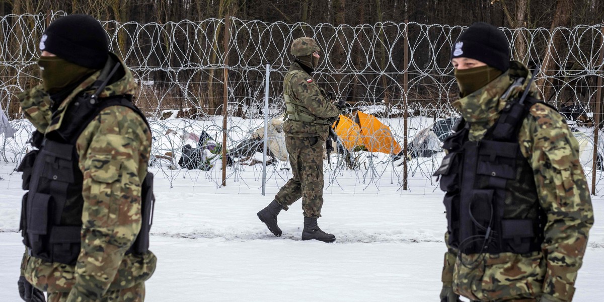 Żołnierze na granicy z Białorusią