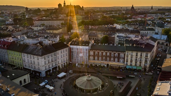Zakaz sprzedaży alkoholu w Krakowie przynosi skutek