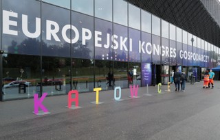 Majchrzak: Dostarczamy narzędzia, umożliwiające zawarcie umów online