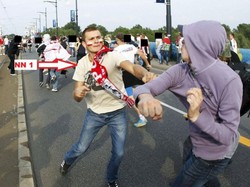 Policja szuka kiboli. Publikuje zdjęcia