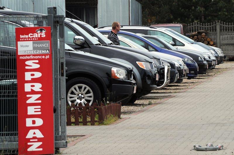 Kupiłeś używany samochód? Zapłać podatek od czynności