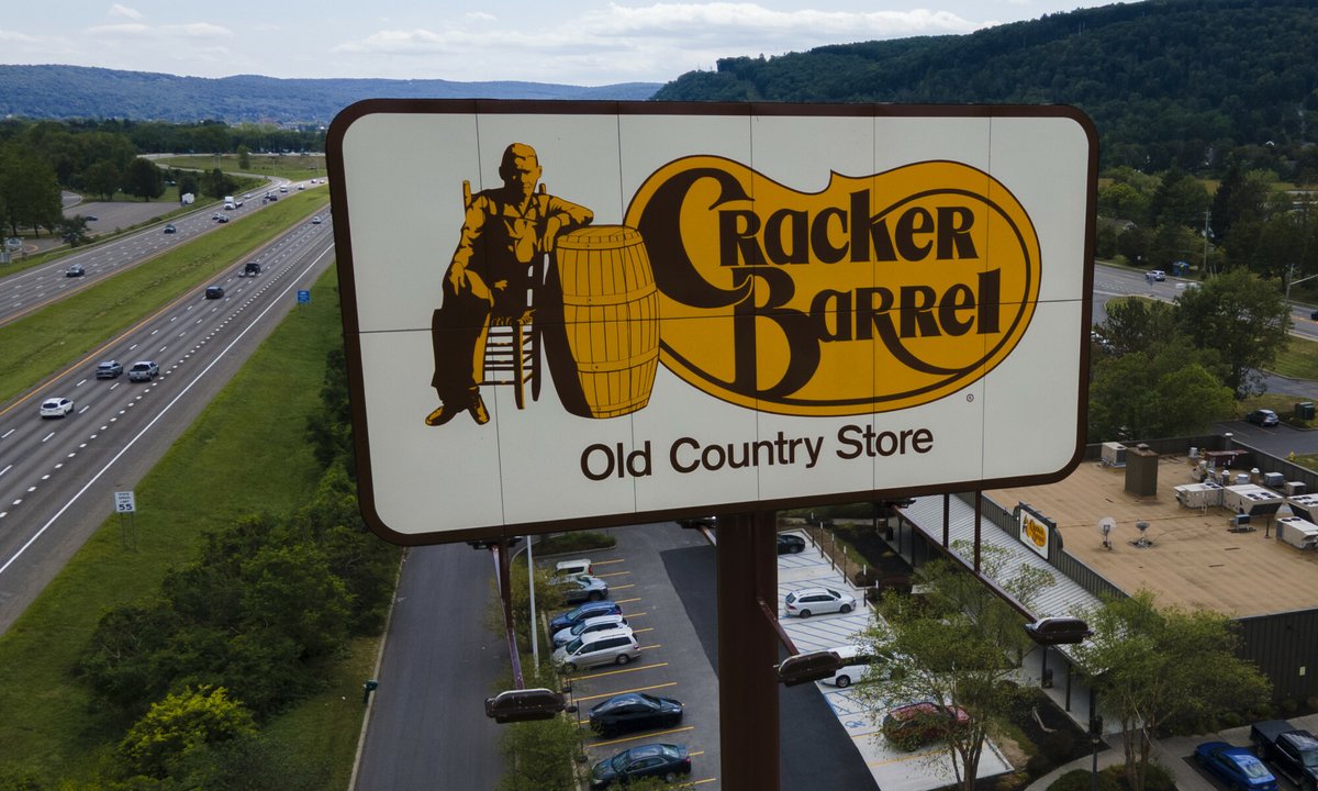 Sieć restauracji zmieniła logo po 48 latach. Oburzony Trump zabrał głos