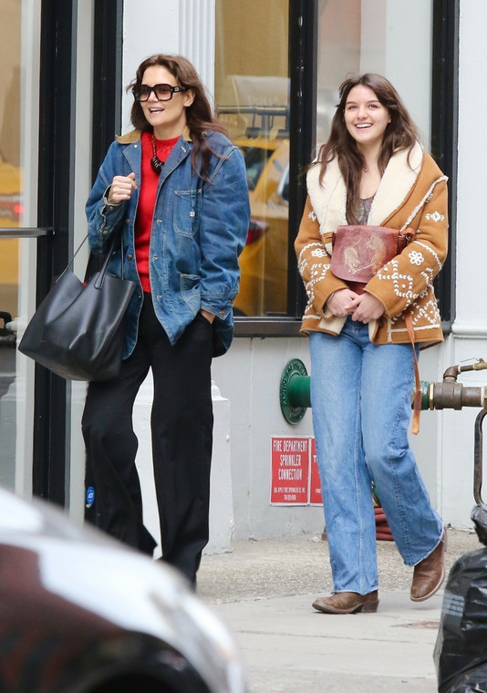 Katie Holmes i Suri Cruise na ulicach Nowego Jorku