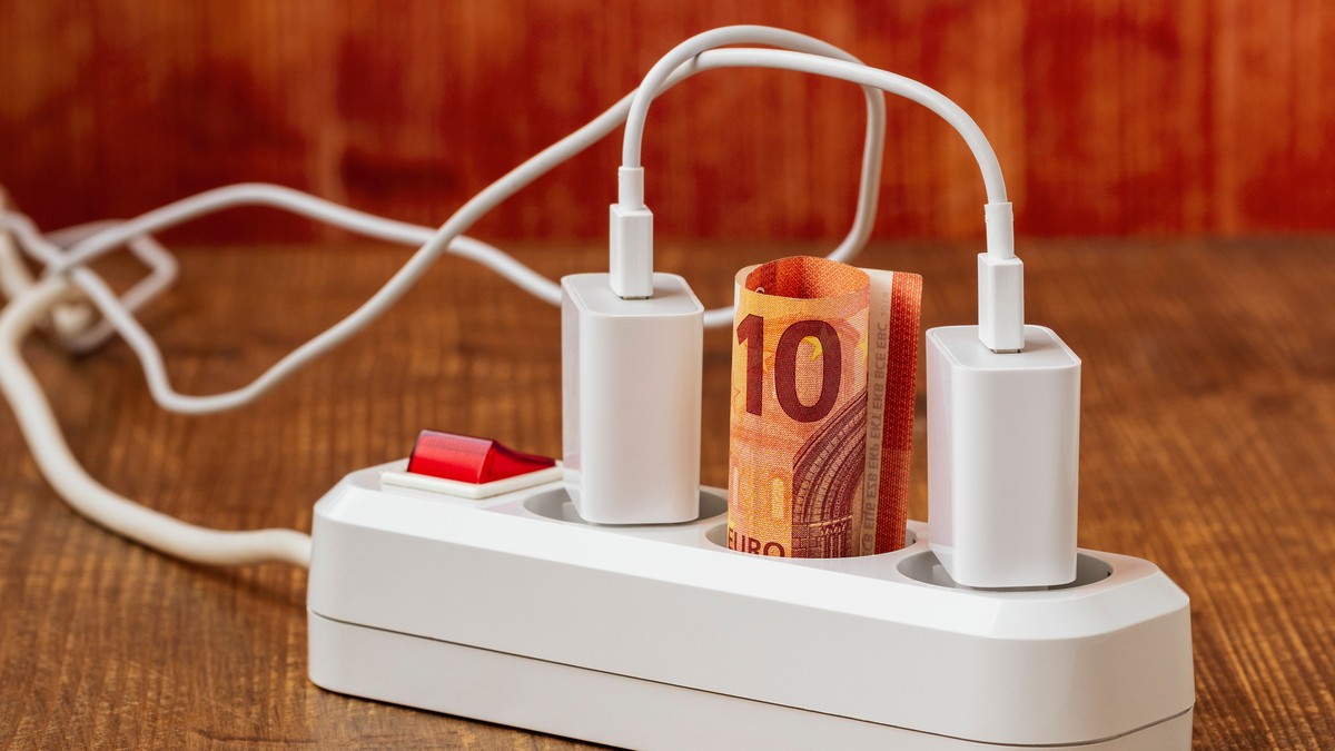 Produžni kabl, ušteda struje, ilustracija