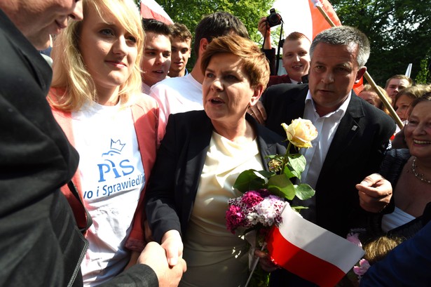 Beata Szydło pisze do szefa Solidarności list. Chce spotkania w sprawie emerytur