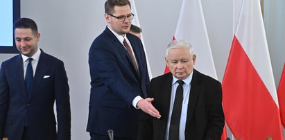 Tak komisja szykuje się na Kaczyńskiego. Pojawi się wątek Orbana