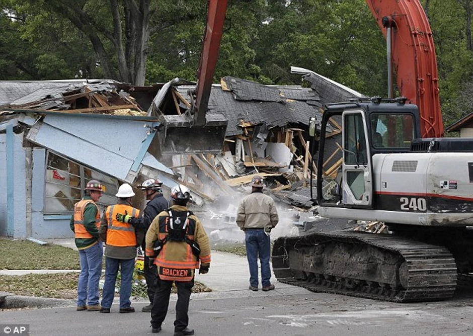 Rupa koja je pre dve godine progutala Džefa Buša