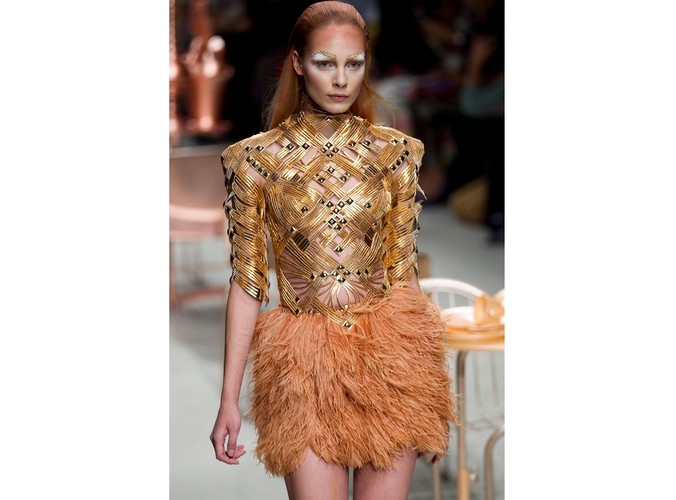 Kolekcja Manish Arora na sezon wiosna/lato 2012