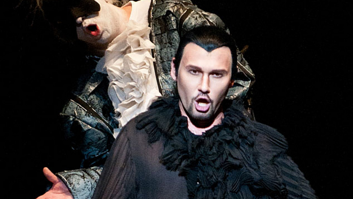 W warszawskiej Operze Narodowej powraca "Don Giovanni" w reżyserii Mariusza Trelińskiego. 2, 4, 6 i 8 grudnia partię tytułową zaśpiewa baryton Mariusz Kwiecień. "Don Giovanni to rola, którą mogę śpiewać niemalże codziennie" - mówi artysta.