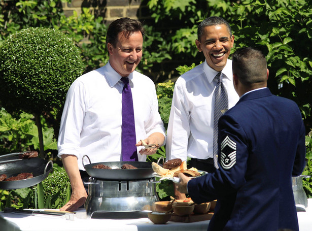 Cameron i Obama grillowali w ogrodach rezydencji premiera na Downing Street