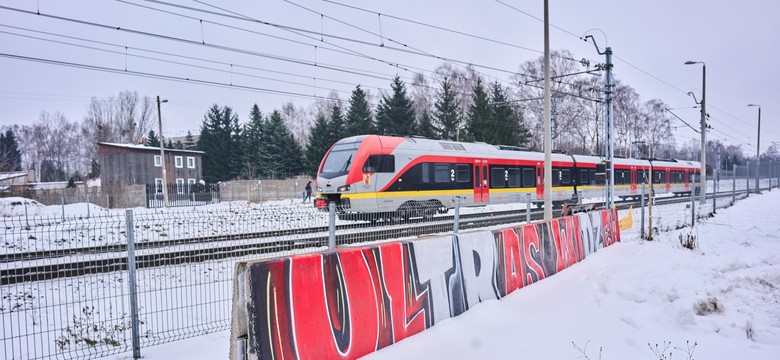 Chaos na kolei. Odwołania i opóźnienia pociągów