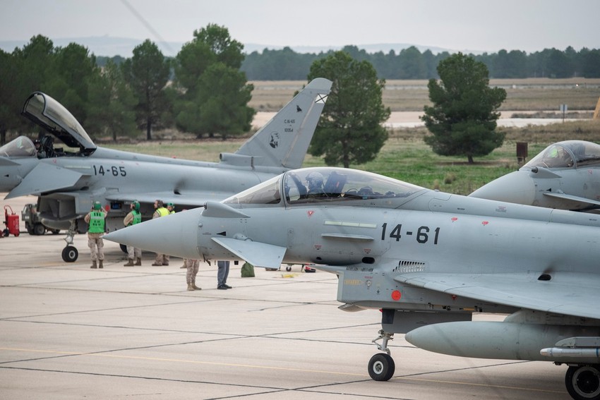 Vazduhoplovna baza Mihai Kogalničanu u Rumuniji