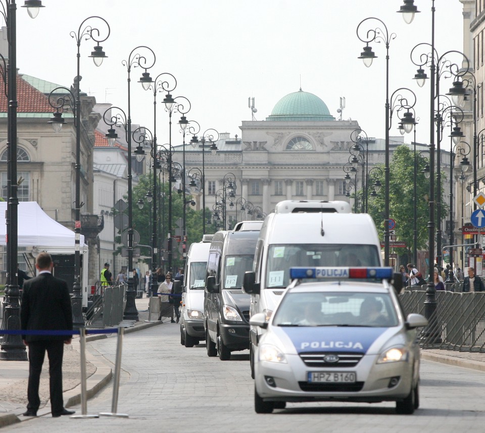 WARSZAWA TRAKT KRÓLEWSKI PRZED WIZYTĄ OBAMY