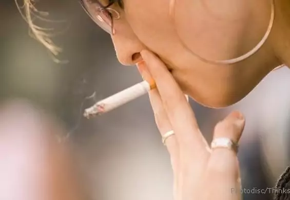8 mitów na temat palenia papierosów - poznaj je i rozstań się z nałogiem!