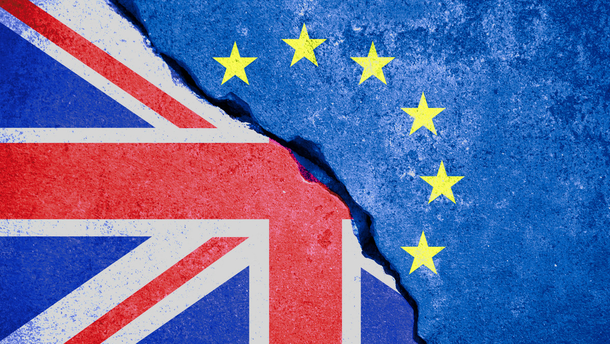 Rząd Wielkiej Brytanii nie chce, by negocjacje w sprawie wystąpienia kraju z Unii Europejskiej trwały dłużej niż dwuletni okres przewidziany przez artykuł 50 traktatu lizbońskiego - oświadczył dziś rzecznik premier Theresy May.