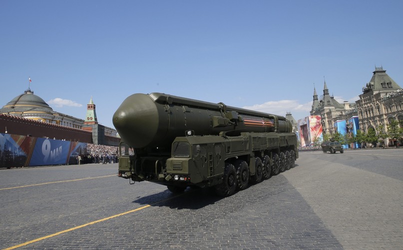 Rosja, Moskwa, Plac Czerwony – defilada z okazji 71 rocznicy zakończenia II wojny światowej