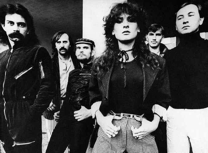 Bajm w 1981 roku – od lewej: Marek Makuch, Andrzej Pietras, Jarosław Kozidrak, Beata, Bogdan Tchórzewski, Henryk Mazurek