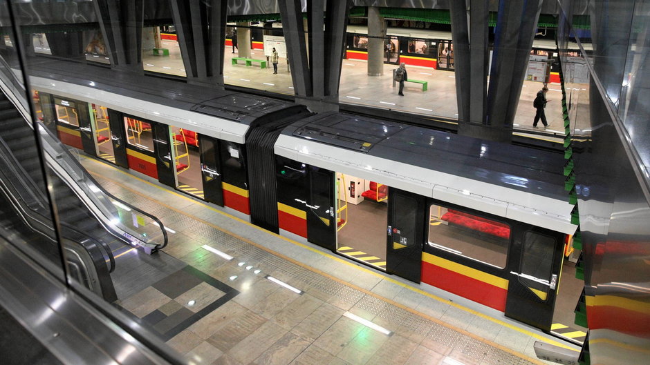 Metro – prestiż czy konieczność? Kraków o nim marzy