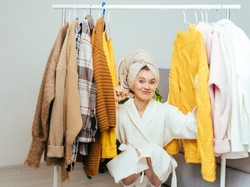 Żeby zimą nie było zimno - stylistka podpowiada, co nosić, aby wyglądać i czuć się dobrze