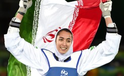 Szok w Iranie. Pierwsza medalistka olimpijska potajemnie uciekła z kraju