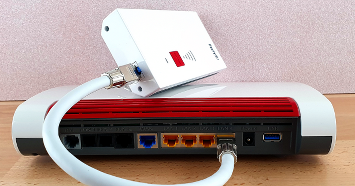 2400 Test -Repeater: WLAN-Mesh TechStage und im | Fritz!Repeater AVM