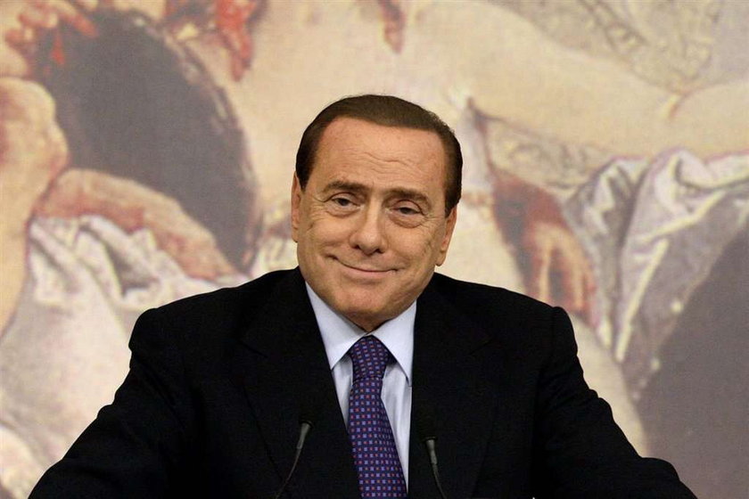 Berlusconi wraca do futbolu